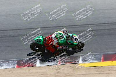 media/Jun-26-2022-CRA (Sun) [[122d0e5426]]/Race 13 (Expert 1000 Superbike)/Start Finish/